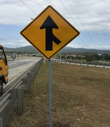 MAXIPISTAS DE PANAMA S.A SEÑALIZACIÓN DE TODOS LOS ENTRONQUES DEL CORREDOR NORTE - imagen 1