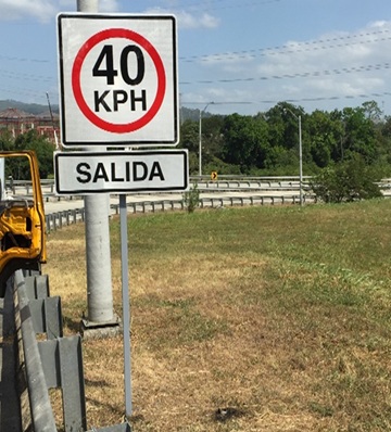 MAXIPISTAS DE PANAMA S.A SEÑALIZACIÓN DE TODOS LOS ENTRONQUES DEL CORREDOR NORTE - imagen 2