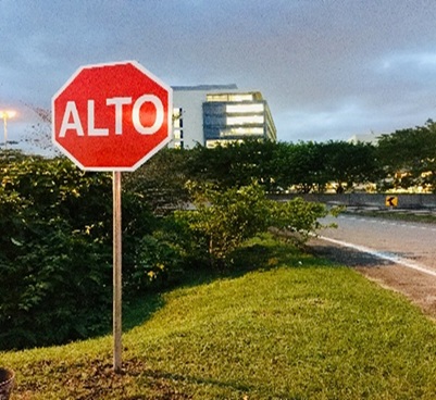 MAXIPISTAS DE PANAMA S.A SEÑALIZACIÓN DE TODOS LOS ENTRONQUES DEL CORREDOR SUR - imagen 11